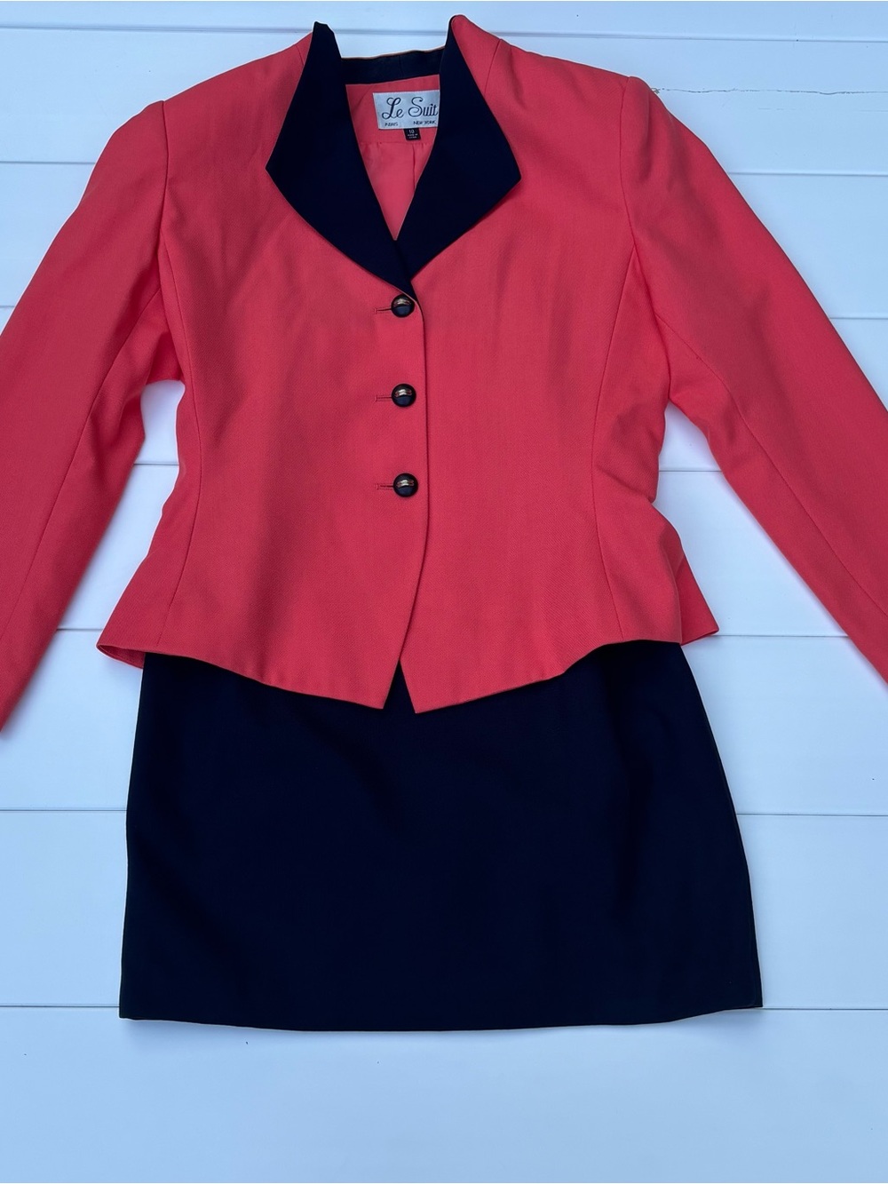 Vintage Le Suit Coral Navy Skirt Suit Women’s 10 90s Blazer Set